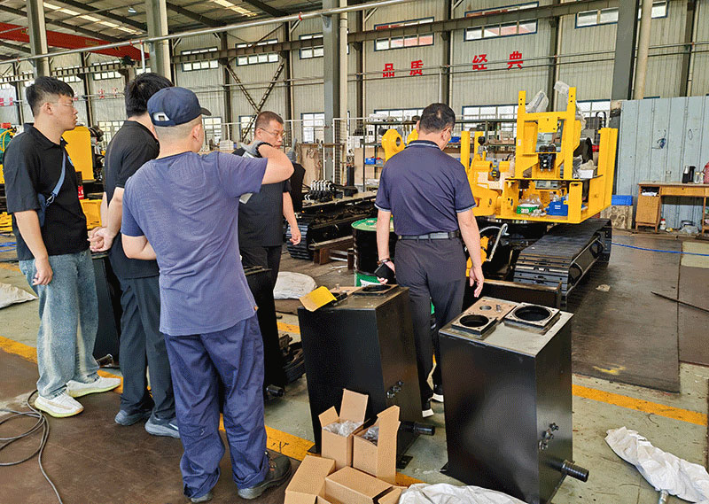 熱烈歡迎內(nèi)蒙古客戶蒞臨東達機電參觀考察