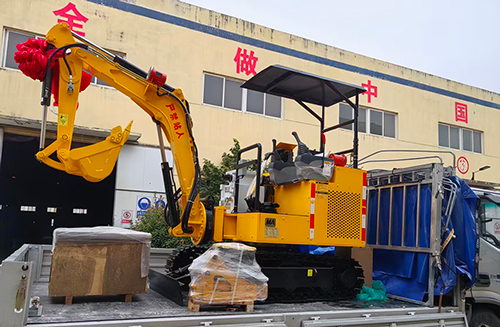 山東東達機電自主研發(fā)生產(chǎn)的 MWND2.0小型挖掘機成功發(fā)運云南